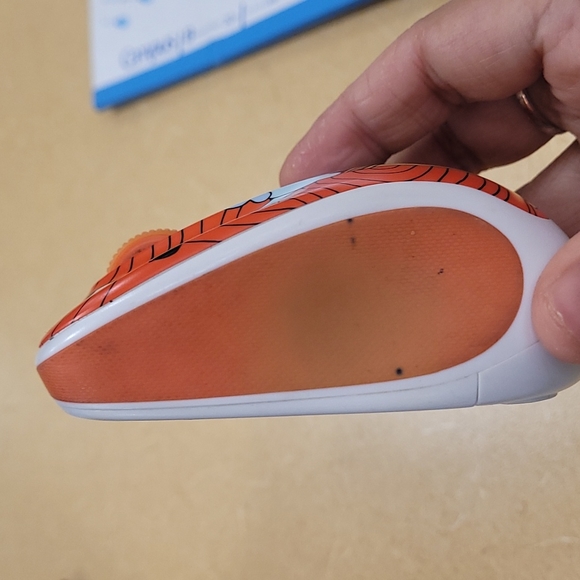 Logitech mouse - Picture 2 of 5